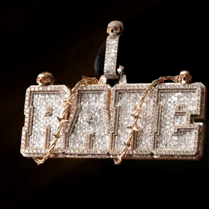 Collier à maillons cubains en argent sterling 925 plaqué or rose avec pendentif lettre en moissanite, bijoux personnalisés avec nom - Product Image 1