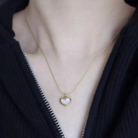 Collier chaîne à maillons plaqué or, style pendentif cœur classique, fabrication usine, style mode pour femme, bijoux avec perle - Grande Vente