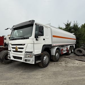 <span class=keywords><strong>Camion</strong></span>-citerne à huile et <span class=keywords><strong>carburant</strong></span> HYT manuel <span class=keywords><strong>de</strong></span> 20 000 litres, 6x4, en gros, avec une énorme réduction - Product Image 5