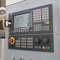 Centre d'usinage CNC vertical universel de petite taille VMC650 haute précision 220V BT40 essentiel Fanuc d'occasion