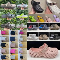 Nouvel arrivage en gros : Breloques de marque en PVC et caoutchouc pour sabots, décorations de chaussures à boucles, décorations de chaussures personnalisées, nouveautés