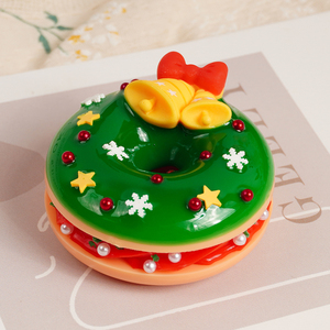 Oferta Especial: Set de Donuts Navideños Artesanales de Imitación - 5 Diseños, Material PVC, Colores y Diseños Personalizables para Decoración Festiva - Product Image 5