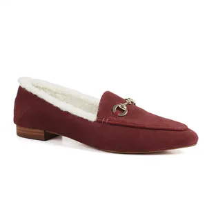 Fabricant <span class=keywords><strong>de</strong></span> chaussures personnalisé dernière conception chaussures plates pour femmes chaussures plates fantaisie en fausse fourrure pour la <span class=keywords><strong>marche</strong></span> en plein air mocassins décontractés personnalisés - Product Image 1