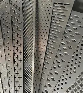 Thin Galvanized Perforated Sheet Metal Oblong Perforations With Holes Indoor Facade For Fencing