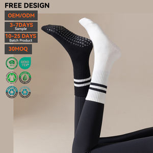 Chaussettes de yoga antidérapantes pour femmes de haute qualité, en coton respirant, avec sangle à nœud, antidérapantes en silicone, logo personnalisé, chaussettes de sport Pilates - Product Image 1