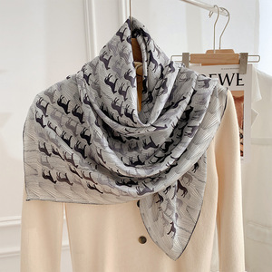 도매 여성 여름 숄 특대 비치 숄 랩 브랜드 디자인 럭셔리 100% 실크 스퀘어 말 인쇄 스카프 - Product Image 5