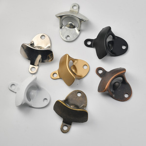 Abridor de botellas retro de bronce para montar en la pared, abridor manual de aleación de zinc para uso en cajones - Product Image 1
