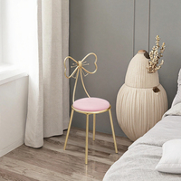 Fauteuil œuf en métal tendance, pliable et rotatif, avec revêtement moelleux, dossier croisé, mousse légère, style moderne et minimaliste pour salon