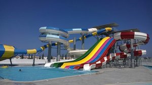 Outdoor Commercial Kids Water Amusement Park Rides Fiberglass Water Slide for Aqua Park Sale - Product Image 4
