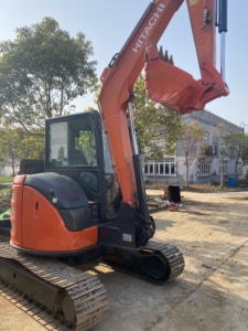 Excavadora HITACHI 55 de 5.5 Toneladas, 95% Nueva, Original con EPA y CE, Excavadora Pequeña Usada HITACHI 75, Hitachi 55 - Product Image 2