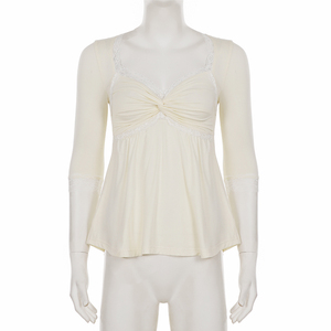 Blusa Elegante de Encaje con Cuello en V y Detalle Trenzado para Mujer, Estilo Babydoll, Corte A, Efecto Adelgazante - Product Image 6