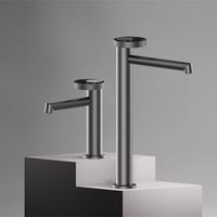 Robinet de salle de bain moderne en laiton, mitigeur sur comptoir, avec cartouche céramique et poignée circulaire unique, idéal pour la maison, l'hôtel et les halls.