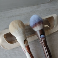Set Kuas Makeup Magnetik 4-in-1 Desain Baru, Dapat Dilepas, Profesional, Kosmetik, Logo Custom OEM ODM untuk Foundation dan Bedak