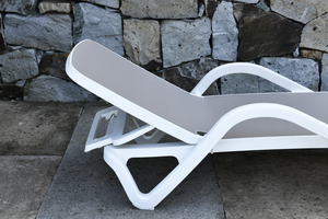 Yoho Chaise longue de loisirs moderne Chaise longue de piscine Chaise longue de piscine en plastique - Product Image 2