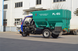 Spargitore <span class=keywords><strong>Professionale</strong></span> di Lettiera per Bovini Progettato per Letti di Riposo e Recinti di Allevamento - Product Image 6
