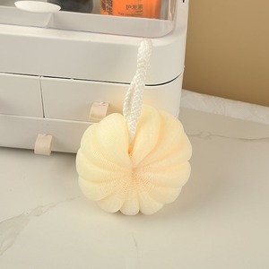 Bola de baño de esponja corporal suave al por mayor materiales de encaje PE Bola de flores de baño de malla para uso de jabón Bola de baño de limpieza de piel - Product Image 3