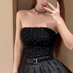 Женская летняя облегающая повседневная кофта без бретелек с логотипом спереди и стразами - Product Image 2