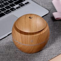 Mini Diffuseur d'Air 130 ml Humidificateur Grain de Bois Forme Champignon Diffuseur de Parfum Portable Électrique pour Huiles Essentielles