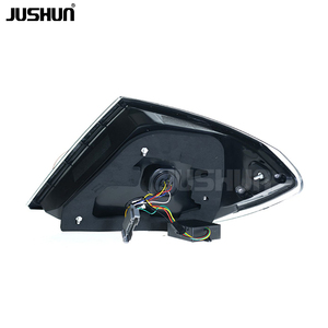 Feux arrière LED JUSHUN pour <span class=keywords><strong>Mercedes</strong></span> Benz Classe C <span class=keywords><strong>W204</strong></span> C180 <span class=keywords><strong>C63</strong></span> 2011-2014, feux de circulation dynamiques LED améliorés, clignotants - Product Image 6