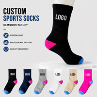 Chaussettes personnalisées à faible MOQ, processus Jacquard, chaussettes de sport, usine OEM, logo personnalisé, chaussettes athlétiques pour hommes et femmes, vente en gros