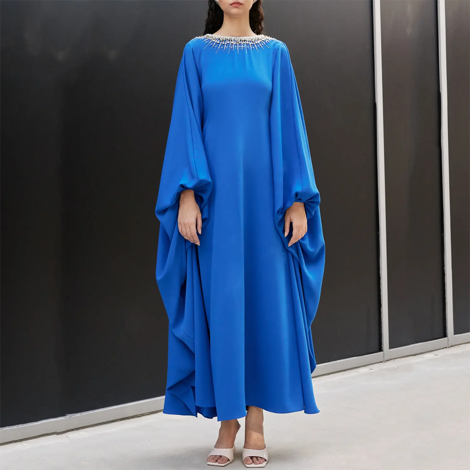 우아한 럭셔리 이브닝 드레스 라마단 EID 꽃 페르시 자수 하이 퀄리티 카프탄 라마단 비치 원피스 카프탄 카프탄