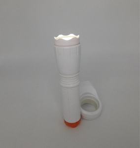 Linterna LED Recargable de Alta Potencia, 80 Lúmenes, Portátil, Táctica, de Bolsillo, para Camping - Product Image 4