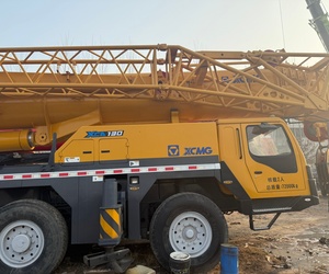 Grúa móvil todoterreno usada XCMG QY130K de 130 toneladas, modelo 2015, XCMG QY100K, QY100K-II de 100 toneladas, XCT100L6, XCT130L6 - Product Image 5