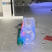 Machine de marquage laser UV avec codage laser en céramique pour casque de vision en silicone en plastique prend en charge les formats graphiques AI DST