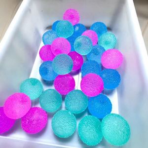 ลูกบอลมอลโทสเนื้อแมตต์แบบใหม่ TPR ของเล่นบีบคลายเครียดสุดยอด ของขวัญสำหรับเด็กและผู้ใหญ่ ช่วยผ่อนคลายอารมณ์ ลูกบอลมอลโทสนุ่มพิเศษ - Product Image 2