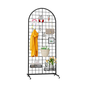 Exhibidor de Malla Metálica con Panel de Rejilla de Alambre Metálico de Pie con Arco Superior Curvado - Product Image 1