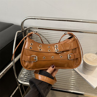 Sac Tendance 2025 luxe à la mode Simple sous les bras sac moto Hottie petit sac Niche Design sac pour femme