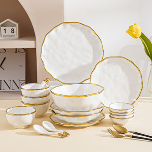 Service de <span class=keywords><strong>vaisselle</strong></span> en porcelaine de style européen, luxe léger, nordique, motif incrusté d'or, écologique, personnalisable, <span class=keywords><strong>vaisselle</strong></span> de mariage/<span class=keywords><strong>anniversaire</strong></span> - Product Image 4