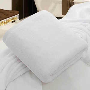 QUNZHEN Logo personnalisé 100% coton blanc hôtel <span class=keywords><strong>drap</strong></span> <span class=keywords><strong>de</strong></span> <span class=keywords><strong>bain</strong></span> serviettes 600gsm coton douche serviette <span class=keywords><strong>de</strong></span> <span class=keywords><strong>bain</strong></span> - Product Image 3