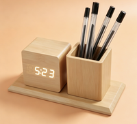Horloge de bureau moderne en bois avec affichage LED, contrôle sonore, thermomètre et porte-stylo