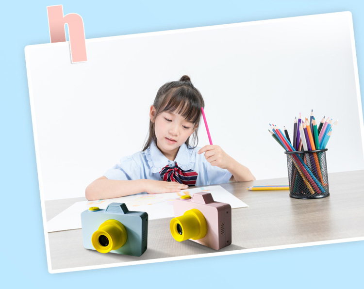Feliztrip NBSC201 Kids Camera With 1100mah battery and 16g card and reader
