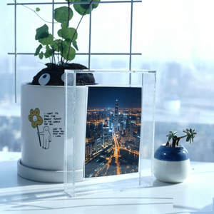 Cadres photo en acrylique transparent personnalisés de haute qualité, à suspendre au mur, pour la maison, le bureau et la décoration commerciale - Vente flash - Product Image 1