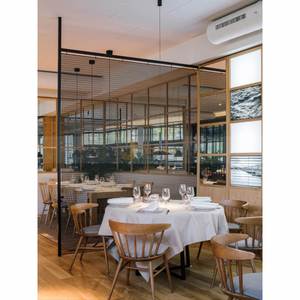 Mamparas Metálicas Translúcidas Impermeables para Restaurantes LL403, Malla Metálica de Acero Inoxidable Cepillado Negro Mate PVD - Product Image 4