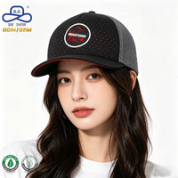 Gorra Trucker de Malla Ajustable y Transpirable con Parches de Logotipo de Estrella Personalizados, Color Negro-Rojo, para Uso Casual Unisex