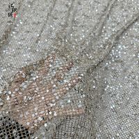 Vente chaude Brodé Paillettes Maille Tissu Pleine Grille Maille Creuse Tissu Perle Broderie Dentelle pour Femmes Vêtements