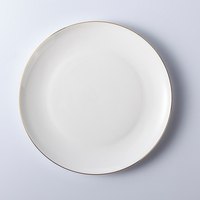 Assiettes plates en porcelaine fine blanche peintes à la main, 7,25 et 8,25 pouces, avec logo, prix de gros, pour hôtels et mariages, finition dorée