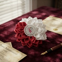 Dainty Delta Fortitude wanita simbol Aksesori dihiasi merah dan putih Corsage Pin buatan tangan pernyataan DST Soror bunga bros