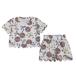 Nouveaux designs d'ensembles de shorts décontractés imprimés pour filles, tenues de cheerleaders à bords festonnés pour enfants, collection RTS Boutique Équipe de football universitaire - Product Image 1