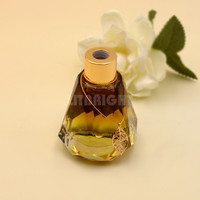 Vente flash Huile essentielle d'aromathérapie à marque privée Parfum d'ambiance pour la maison Diffuseurs de fibres parfumés pour chambre à coucher Hôtel