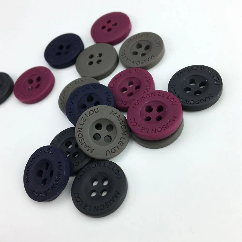 Younus geri dönüşümlü gömlek düğmeleri kuru temizleme reçine dikiş düğmeleri giysi için özel düğmeler ucuz fiyat