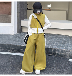 Nuovo Set Casual 2 Pezzi per Ragazze Adolescenti 2026: <span class=keywords><strong>Felpa</strong></span> <span class=keywords><strong>Bianca</strong></span> e Verde con Cerniera + Pantaloni Larghi - Product Image 4