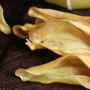 Бесплатный образец высушенного воздуха собачьего лакомства сухой корм для собак натуральное здоровое ухо из говядины с кольцом Стоматологическое лакомство индивидуальное здоровое ухо для домашних животных - Product Image 3