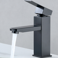 Grifo de lavabo cuadrado negro YMC, mezclador de agua fría y caliente montado en cubierta, grifo de un solo orificio para baño para hoteles
