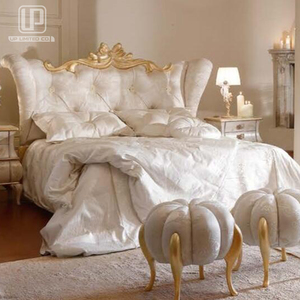 Juego <span class=keywords><strong>de</strong></span> Muebles <span class=keywords><strong>de</strong></span> Dormitorio Royal Classic <span class=keywords><strong>de</strong></span> la Mejor Calidad, Cama Cuadrada <span class=keywords><strong>de</strong></span> Lujo en Blanco y Dorado con Cabecera Curva - Product Image 1