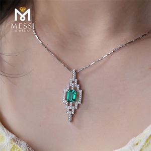 Collar de Diamantes y Esmeralda Sintética de 1.5ct en Oro Blanco de 18k Personalizado de Messi Jewelry - Product Image 5