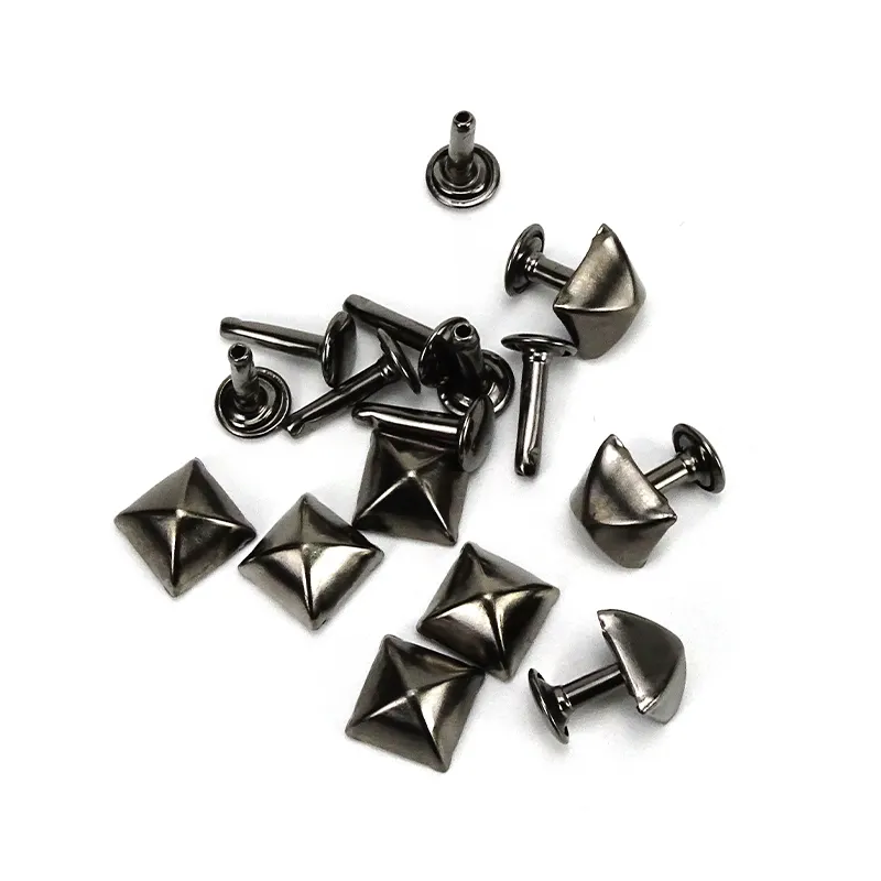 Factory Wholesale Gun Color Square Nail Metal Square Pointed Pyramid Women's Bag Clothing Shoes and Hats Hardware Accessories